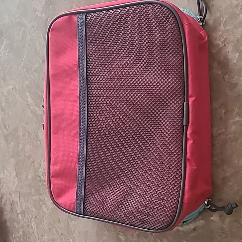 Adidas Lunch Box - Picture 5 of 5
